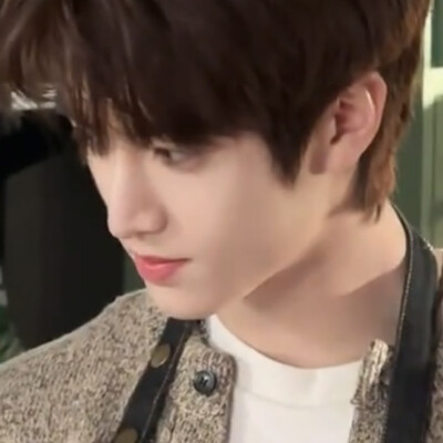 重生之我在电竞番里当煮夫