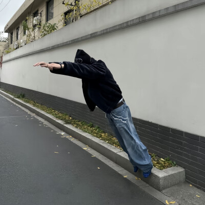 头像丨男头 容易掉眼泪也是你的可爱之处