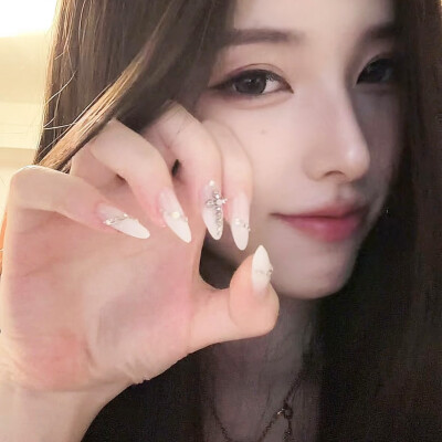 这感情不值得我犹豫