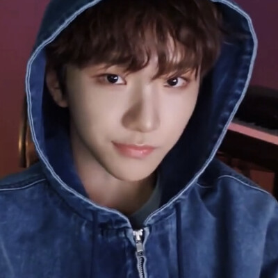 耳机一戴我想孤立全世界