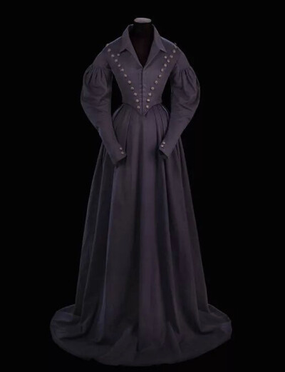  Riding habit ca. 1837-40