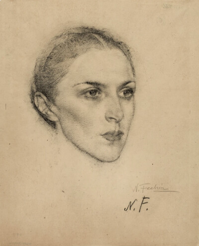 如果说有“一眼沦陷”的素描，在我眼里，尼古拉·费钦的作品绝对榜上有名。那些线条仿佛拥有生命，时而锐利如刀刻，时而柔和如流云，寥寥数笔便将人物的神韵与情绪尽数捕捉，让每一位观者都忍不住驻足凝视，沉醉在他…