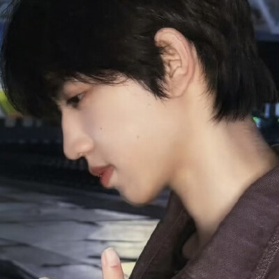 女孩子搜刮微博中