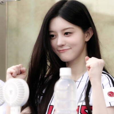 ꉂ ᳐˶ᵒ ᵕ ˂˶ ᳐ฅ