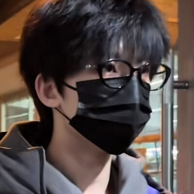 我靠咋这么萌呀