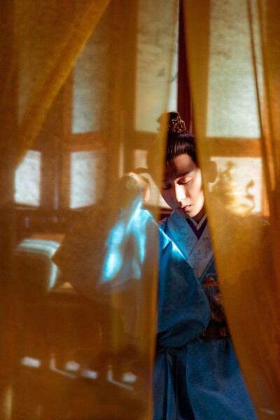 成毅两京十五日朱瞻基太子殿下