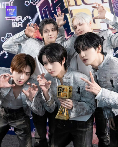 TOMORROW X TOGETHER 崔然竣