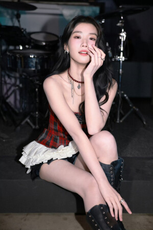 卢昱晓