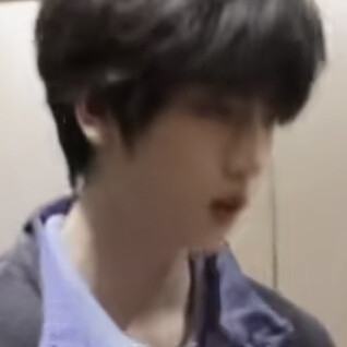 虽然糊糊的但也萌萌的