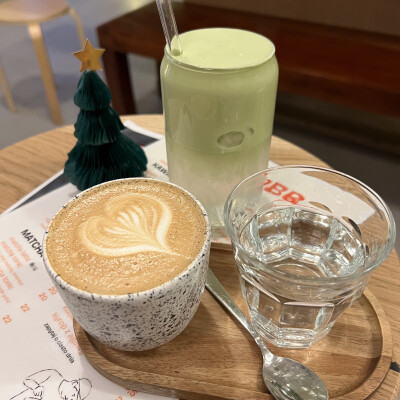 Kraków—-Dzień dobry, tu kawa