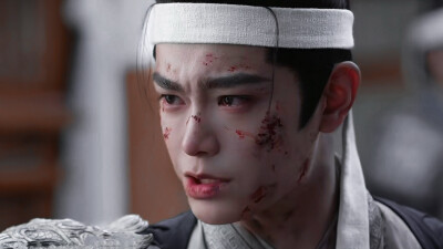 《山河枕》卫韫（丁禹兮饰）