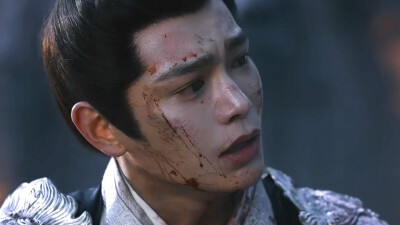 《山河枕》卫韫（丁禹兮饰）