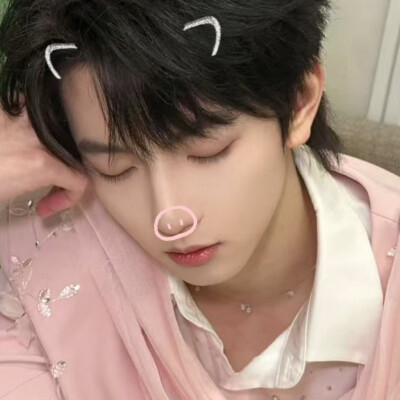 对我好疏远是怎么啦(｡･ω･｡)