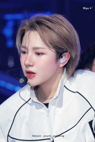 黄仁俊 饭拍高清