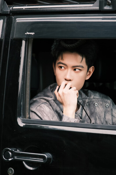 黄浩雯，年代剧