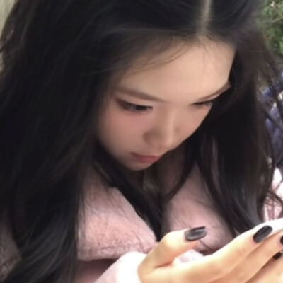 （。•ω -)ε • 。）