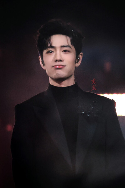 20251231 上海东方卫视跨年
见水印