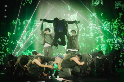 博君一肖 王的舞台
见水印