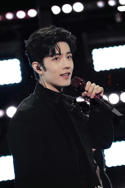 20251231 上海东方卫视跨年
见水印