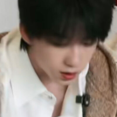 我感觉只有前两张好看