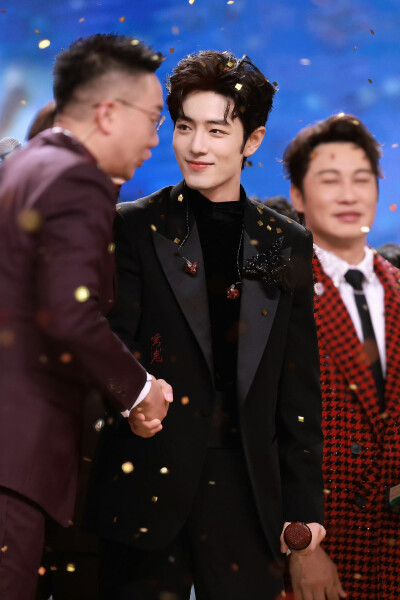 20251231 上海东方卫视跨年
见水印