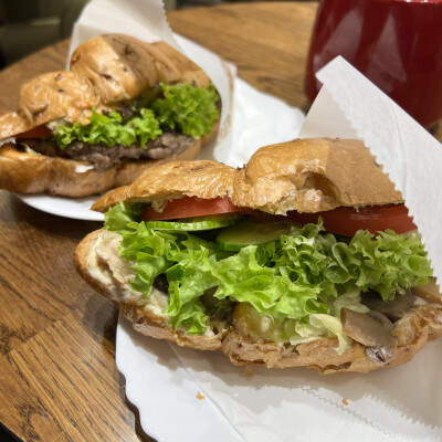 Kraków—-Lviv Croissants