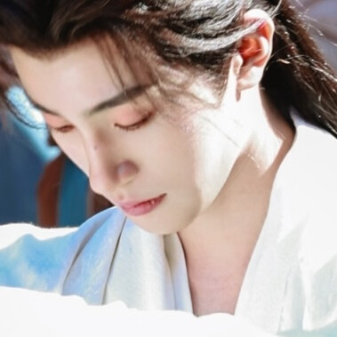 我的身体里早已落叶纷飞