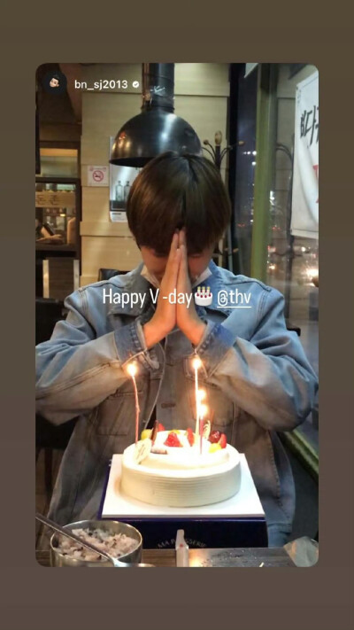 251230
金泰亨更新story