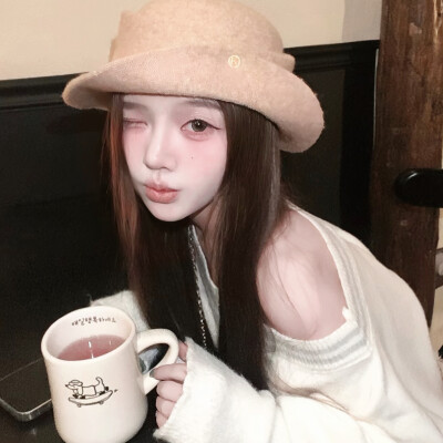 你的世界里只会有两件事 等我和陪我