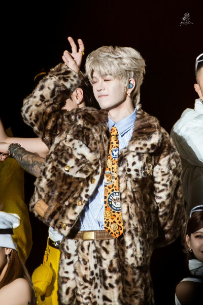 王栎鑫 251227 X巡回演唱会 成都站