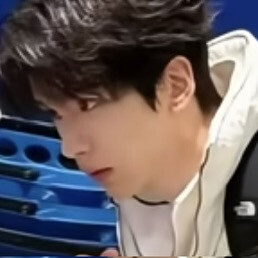 我愿变成童话里你爱的那个天使