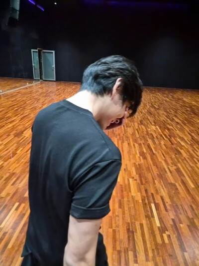 251229
金硕珍更新weverse