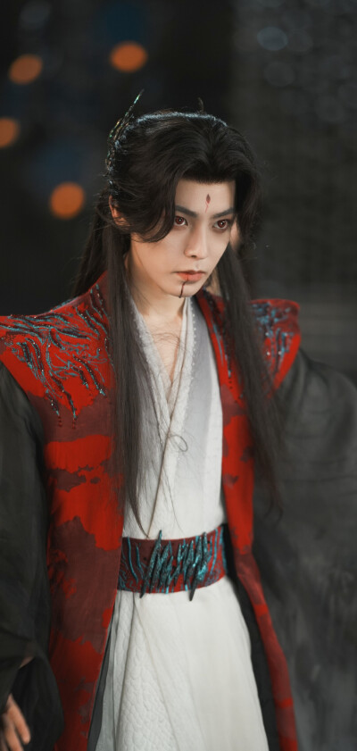 侯明昊《逍遥》红烨