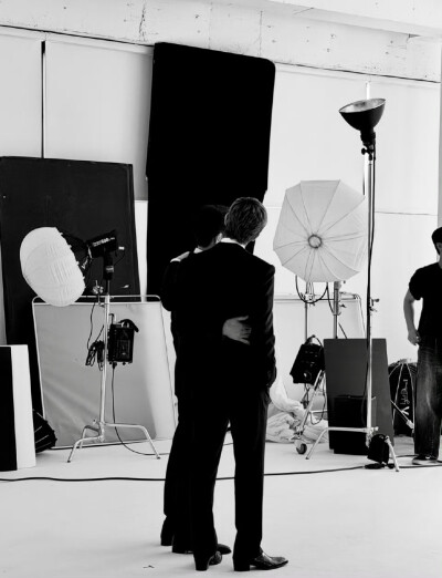 251226
金南俊更新ins