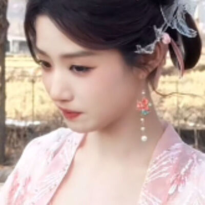 你低头欲说还休我等你开口