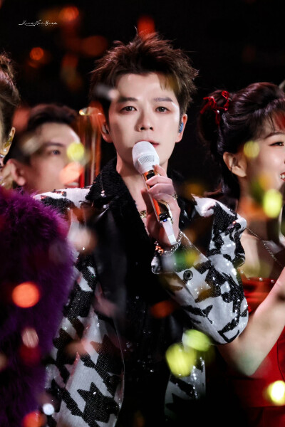 王栎鑫251231广东卫视跨年