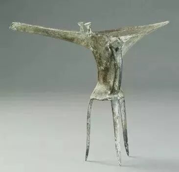 夏代  乳钉纹铜爵洛阳博物馆藏