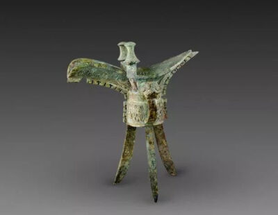 商晚期  双柱妇好铜爵中国社会科学院考古研究所藏 