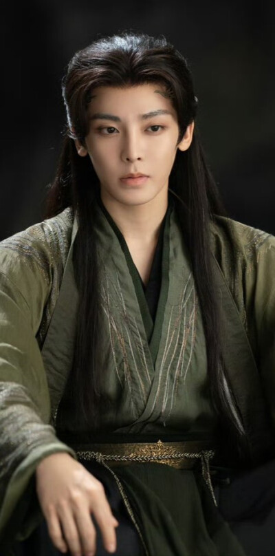 侯明昊《逍遥》红烨