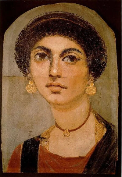 ▲ 戴新月护身符的女人肖像（约公元70年）绘于罗马帝国统治时期的埃及现藏于柏林国家博物馆