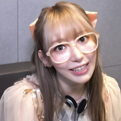 宫脇咲良可二改