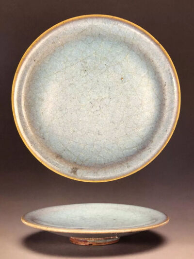 金代  钧窑天青釉碟北京故宫博物院藏