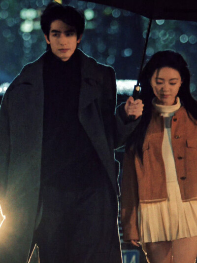 - 林屿森 ｜ 聂曦光 。