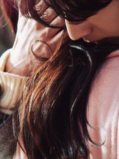 - 林屿森 ｜ 聂曦光 。