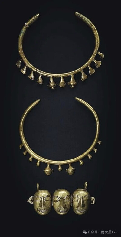 两个黄铜Torc和一个吊坠，印度东北部、那加兰邦、科尼亚克和卡利奥肯尤部落