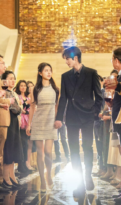 - 林屿森 ｜ 聂曦光 。