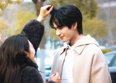 - 林屿森 ｜ 聂曦光 。