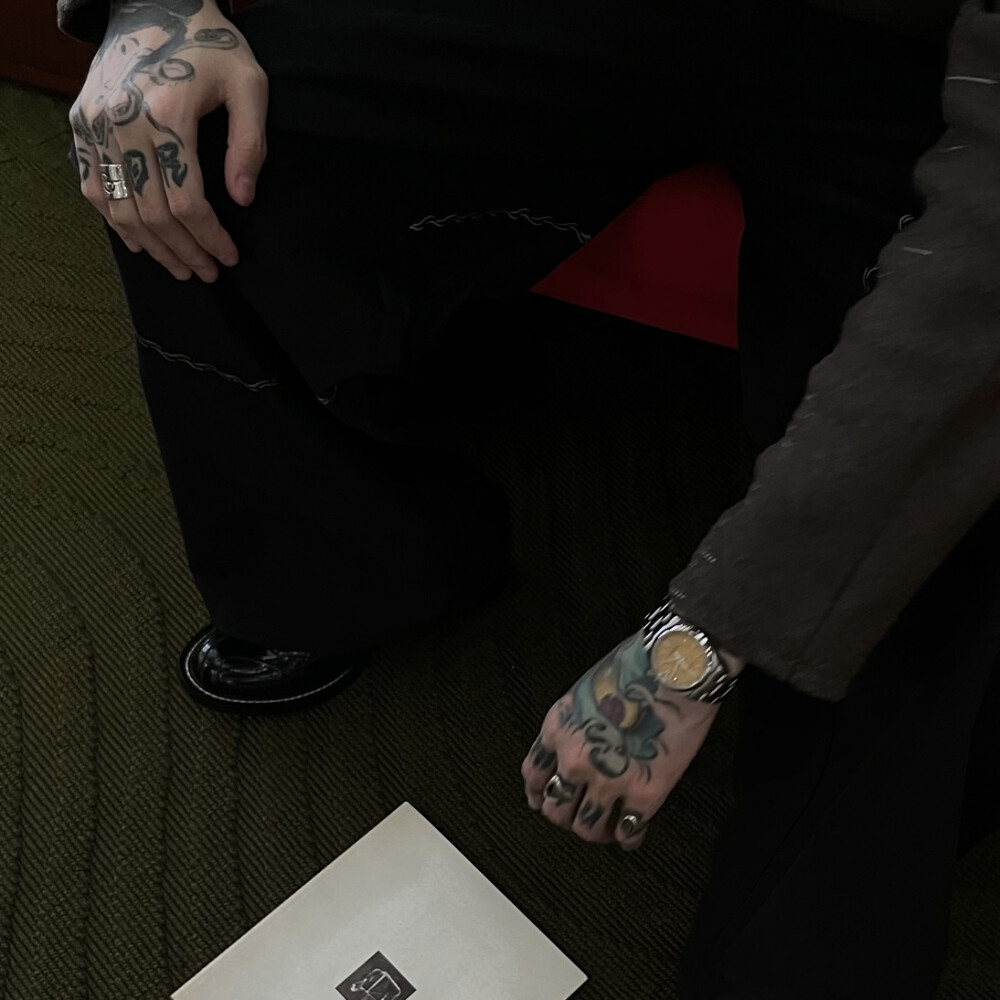 头像丨男头 你永远活在我歌里没过滤镜