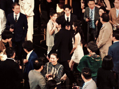 - 林屿森 ｜ 聂曦光 。