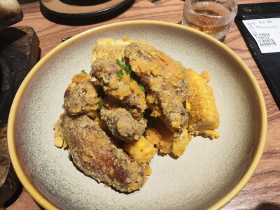 随便拍拍，但是很好吃
啫苑，在静安寺附近
2025.12.16